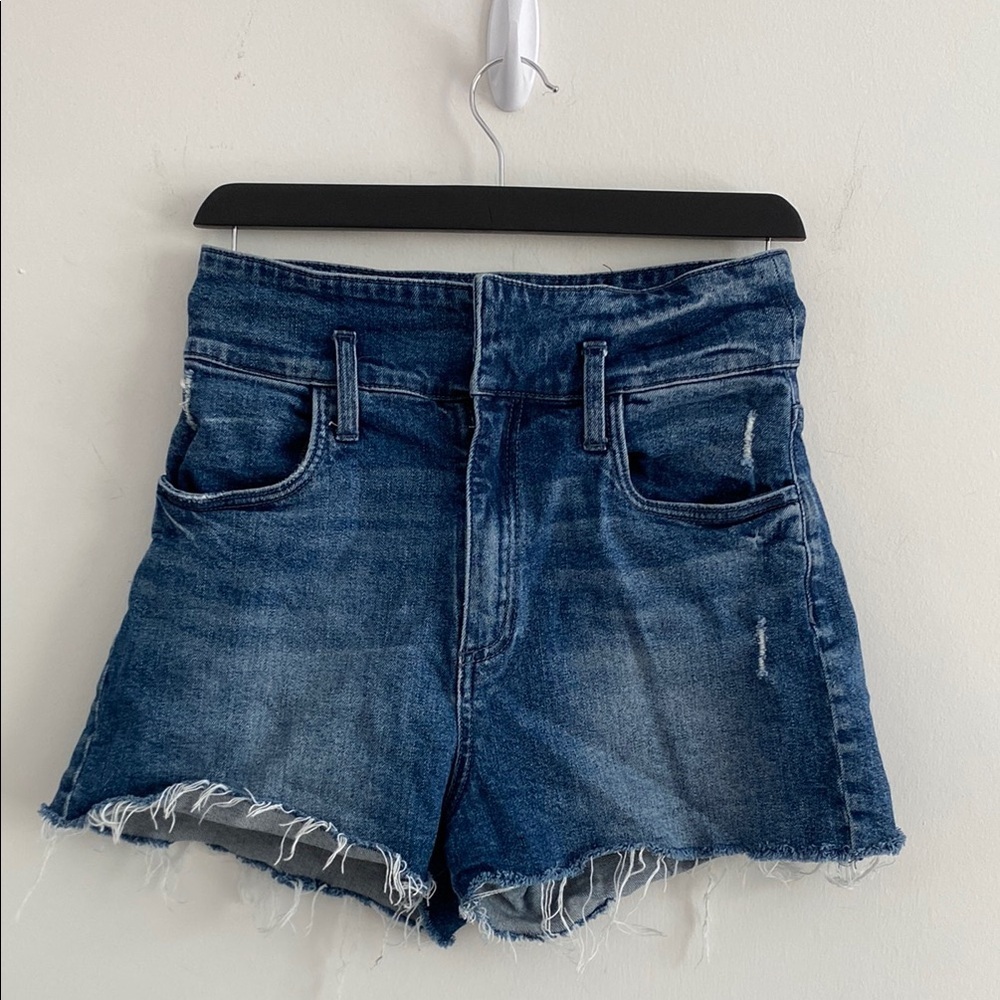 Kut from the Kloth Blue Jean Shorts High-Waisted Distressed size 2